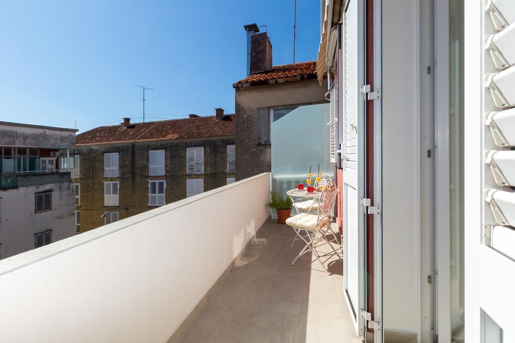 Central Boutique Apartments With Balconies, In Walking Distance To The Sea Задар Екстер'єр фото