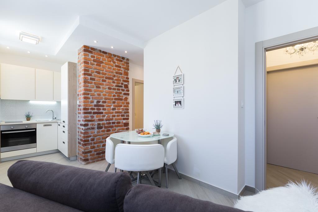 Central Boutique Apartments With Balconies, In Walking Distance To The Sea Задар Екстер'єр фото